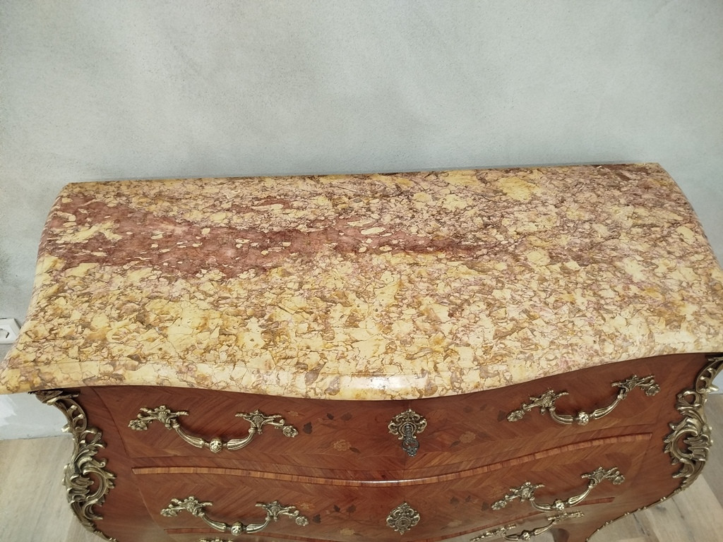 Commode Louis XV galbée en bois de rose-photo-6