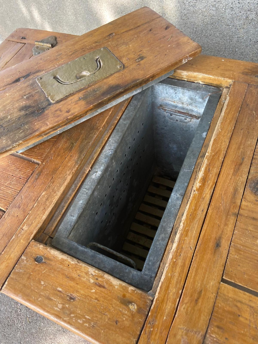 Old Icebox -photo-3
