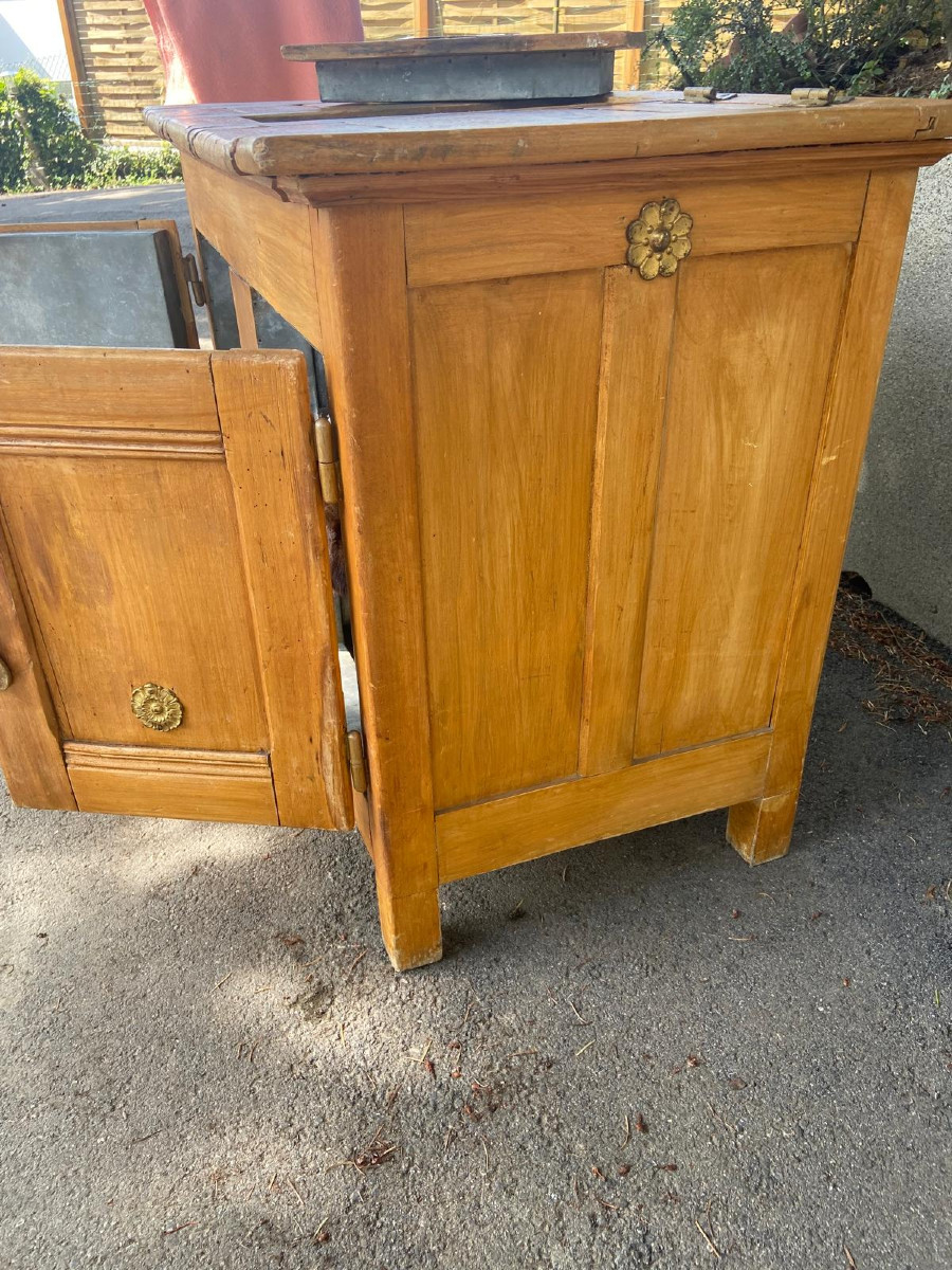 Old Icebox -photo-2