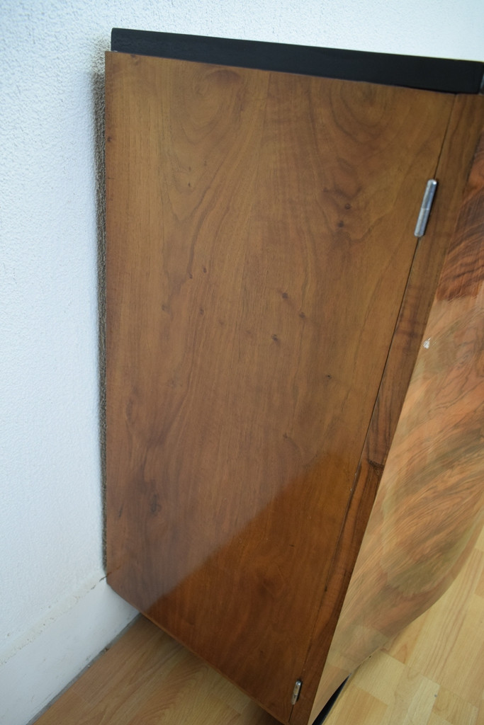 Art Deco 2-door Walnut Sideboard-photo-2
