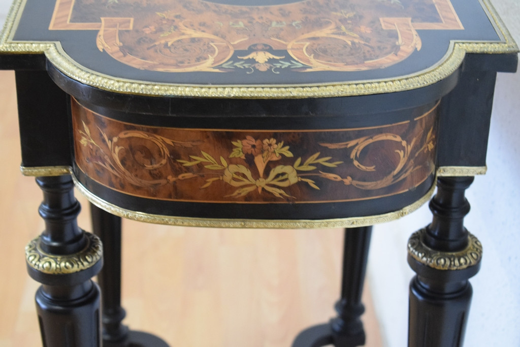Napoleon III Worktop With Marquetry-photo-2