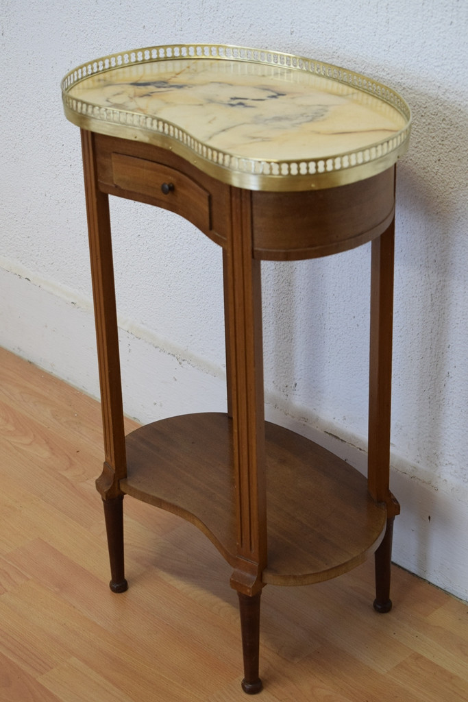 Small Louis XVI Kidney-shaped Mahogany Pedestal Table-photo-3