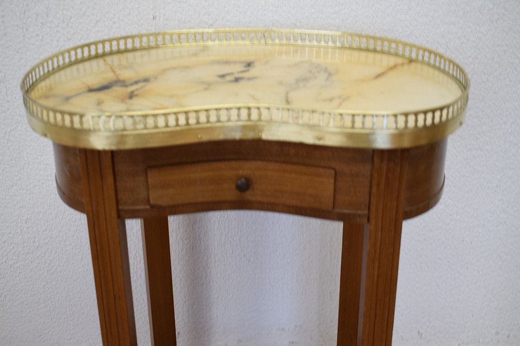 Small Louis XVI Kidney-shaped Mahogany Pedestal Table-photo-4