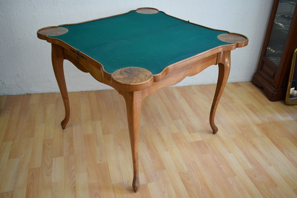 Walnut Wingback Game Table-photo-4