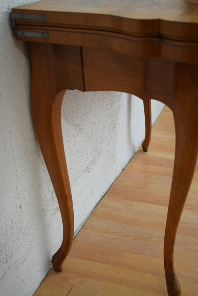 Walnut Wingback Game Table-photo-4