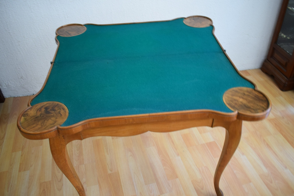 Walnut Wingback Game Table-photo-8