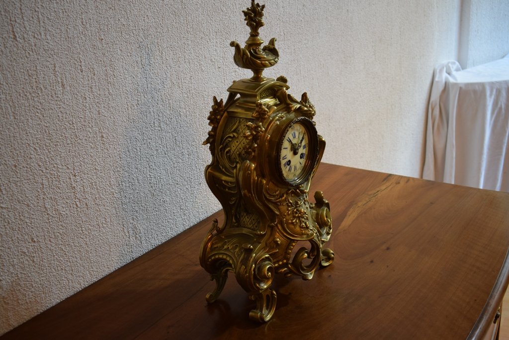 Pendule Style Louis XV En Bronze. -photo-3