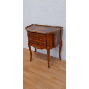 Small Jumping Commode.