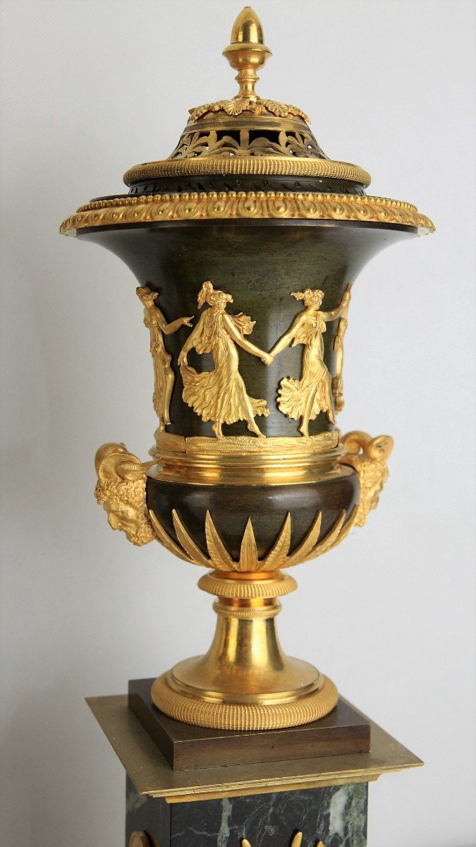 Pendule De Cheminée Antique Empire Français Avec Deux Vases Modèle Thomire-photo-4