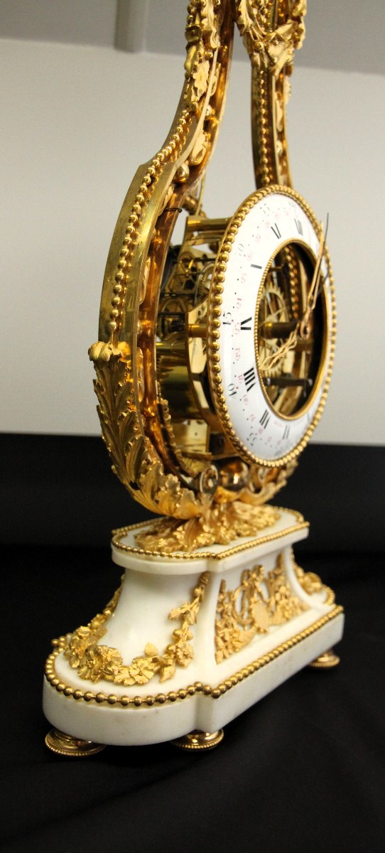Pendule Lyra Louis XVI Qualité musée-photo-4