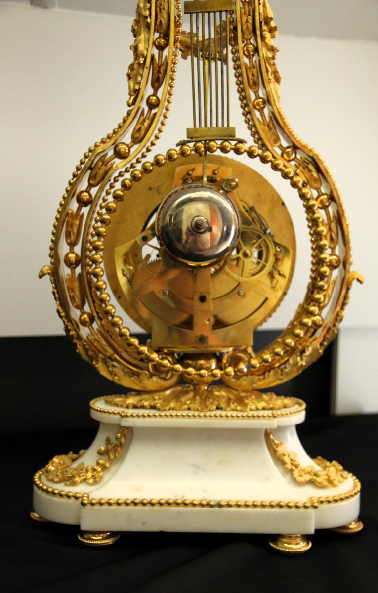 Pendule Lyra Louis XVI Qualité musée-photo-4