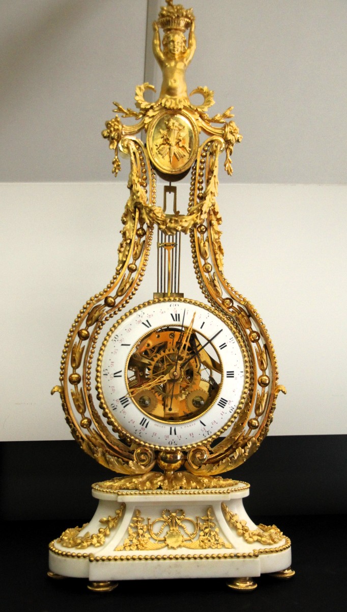 Pendule Lyra Louis XVI Qualité musée