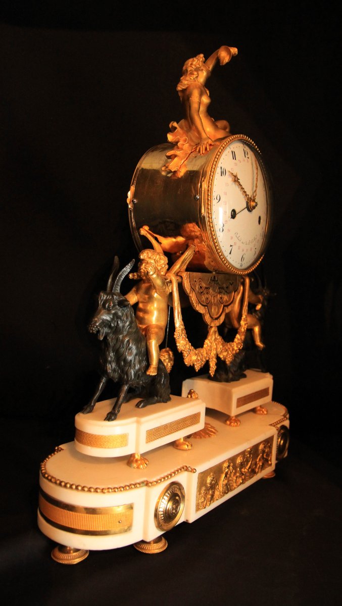 Pendule de cheminée Louis XVI  Type : à La Bacchat-photo-4