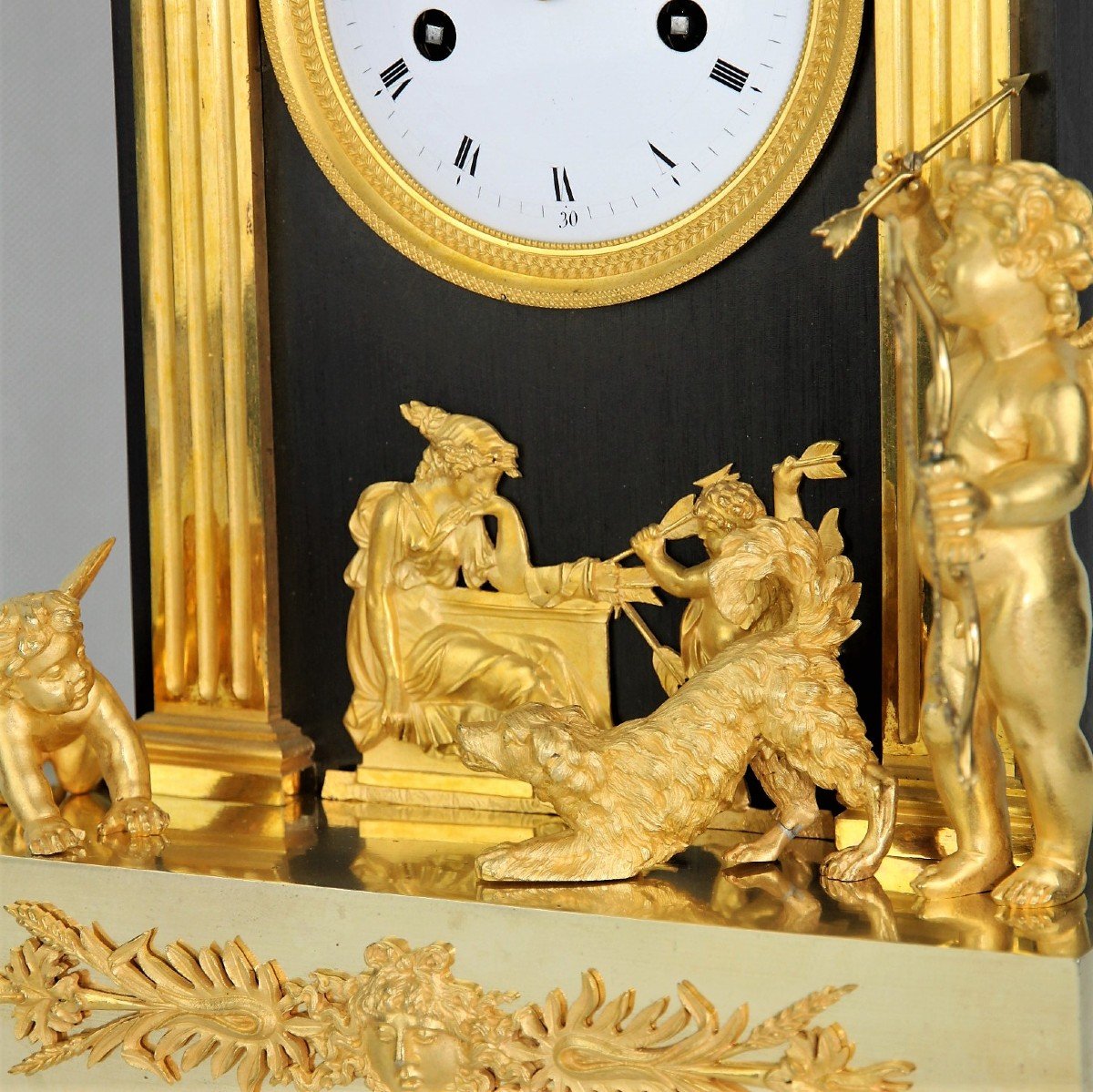 Empire Gilt Bronze Mantel Clock With Cupid And Dog-photo-4
