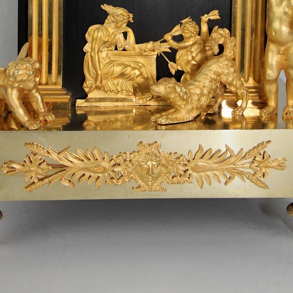 Empire Gilt Bronze Mantel Clock With Cupid And Dog-photo-3