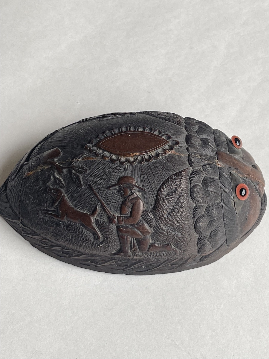 19th-century Carved Coconut - Convict's Work - -photo-3