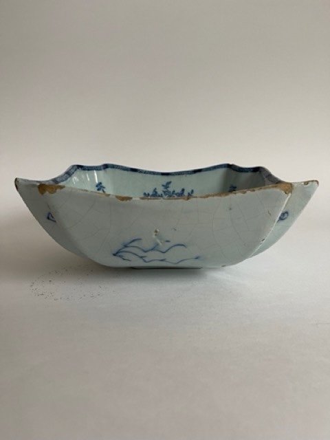 Delft XVIII Th - Square Salad Bowl In Delft Earthenware-photo-4