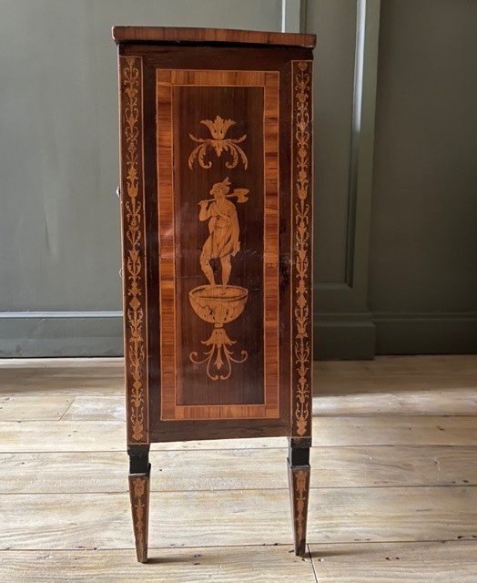 Italy XVIII - Small Piedmontese Cabinet In Marquetry-photo-3