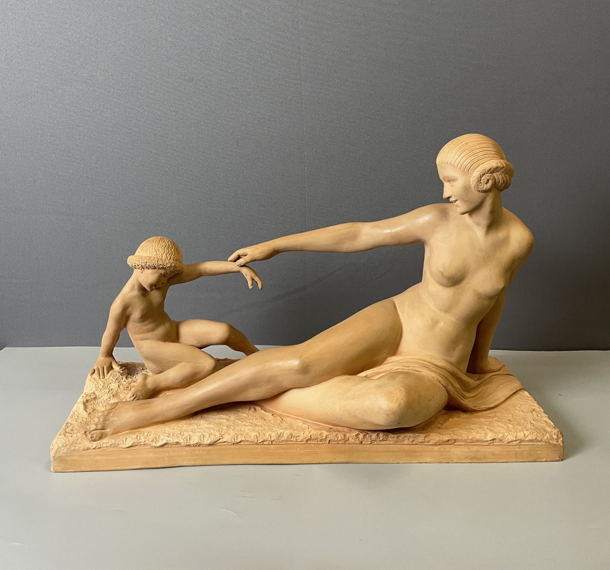 Mother And Child Terracotta Subject Signed M. Bouraine 