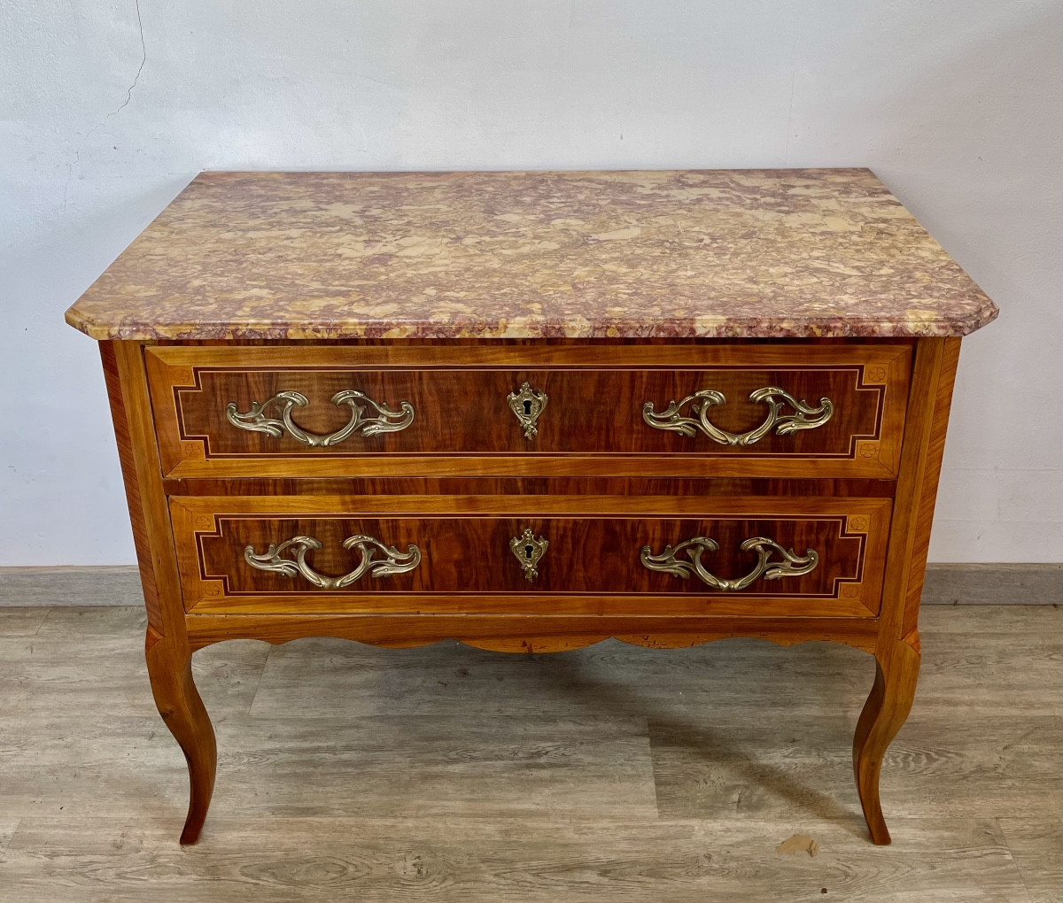 Commode de Style Transition Estampillé Nauder