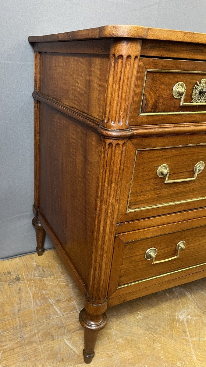 Louis XVI Walnut Chest Of Drawers-photo-3