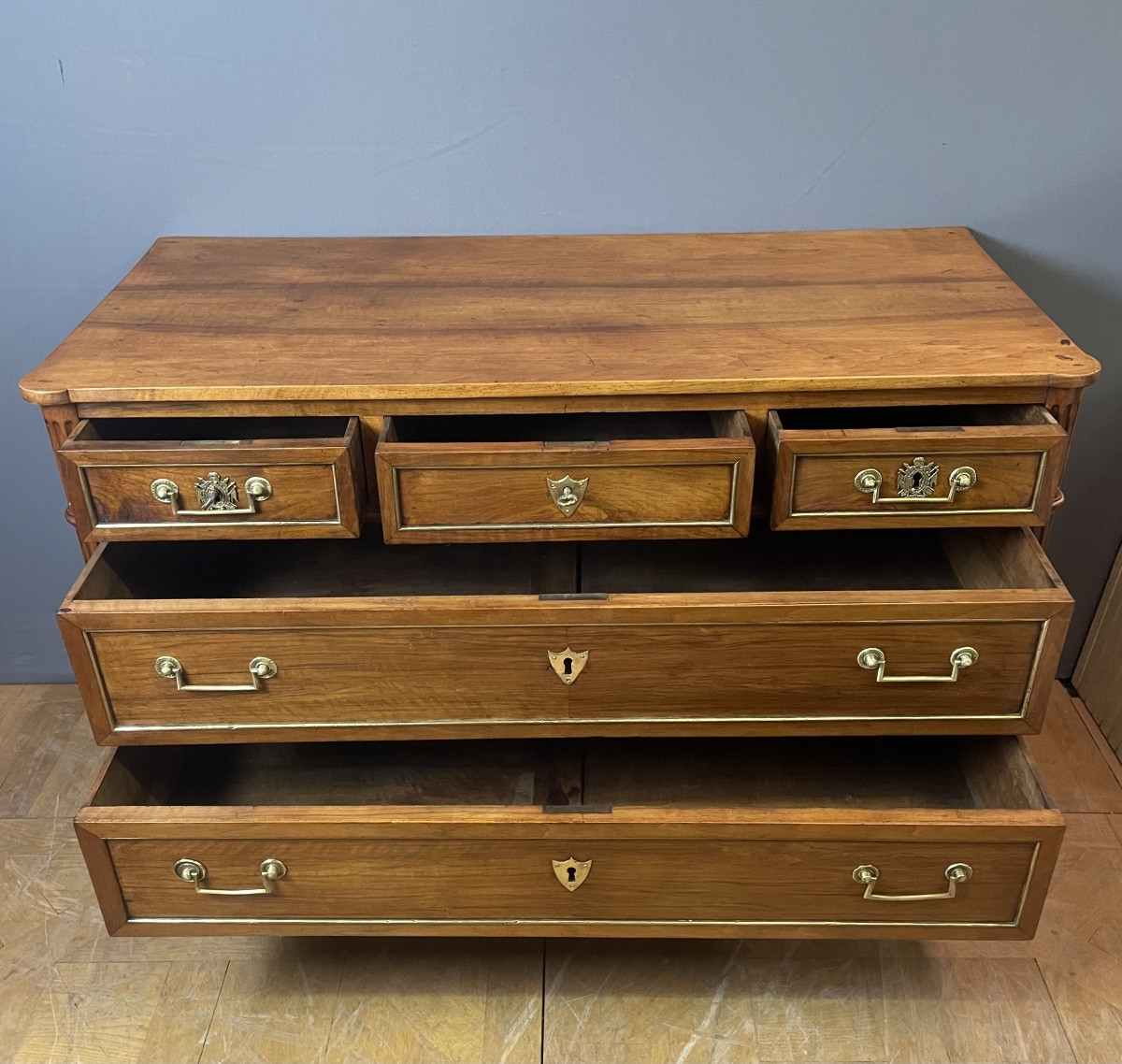Louis XVI Walnut Chest Of Drawers-photo-1