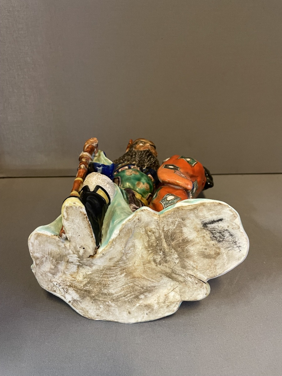 Shōki et sa Servante sujet en Porcelaine Polychrome -photo-5