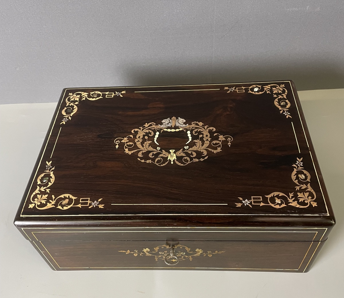 Coffret Charles X en Palissandre et incrustations de nacre -photo-3