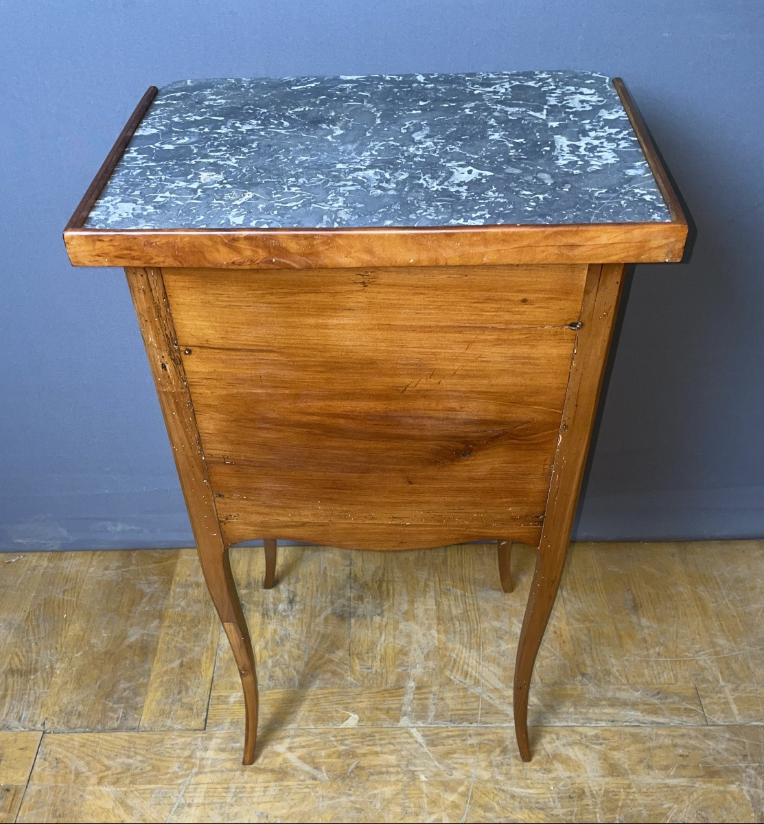 Table d'appoint ou chevet d'époque Louis XV en merisier -photo-4