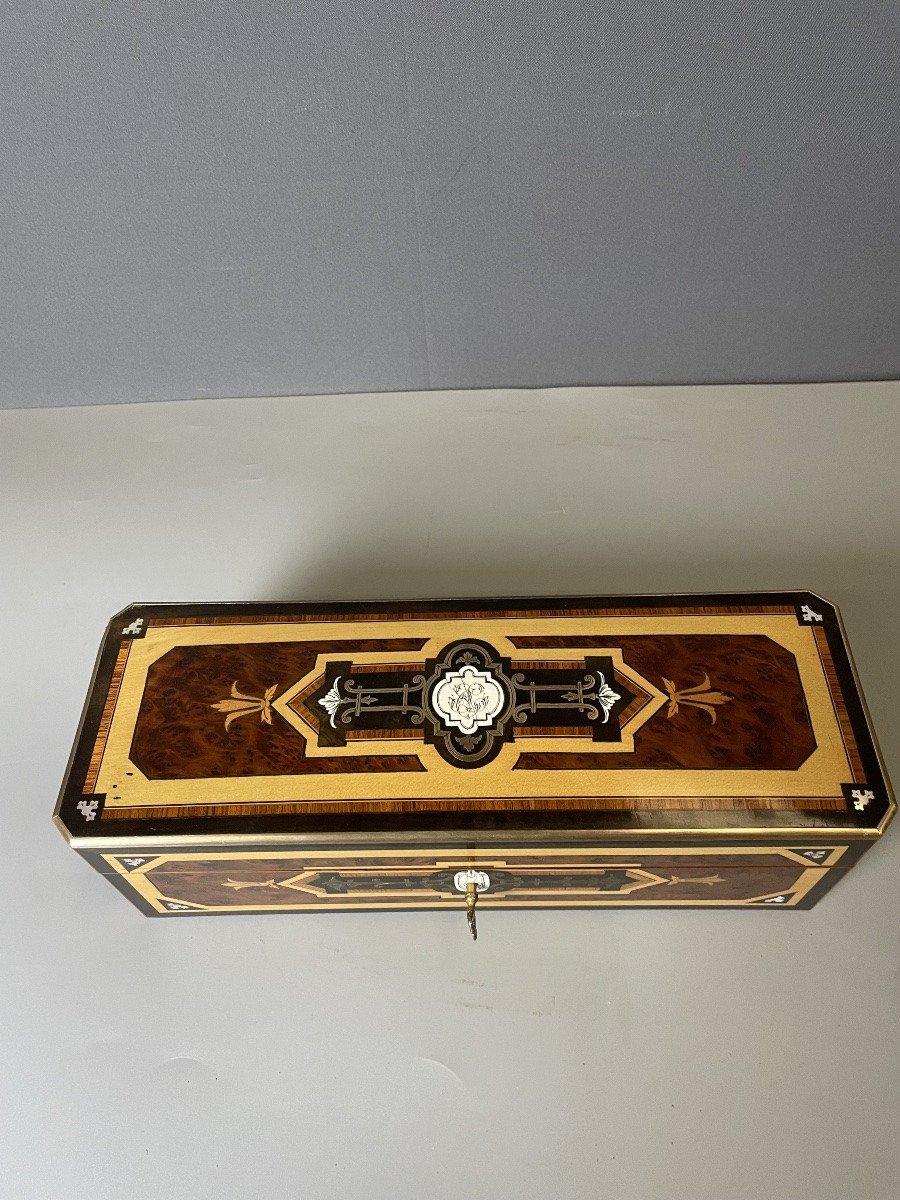 Boîte à gants Napoléon III à décor marqueté -photo-4