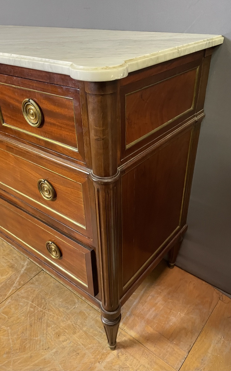 Louis XVI Mahogany And Brass Chest Of Drawers-photo-4