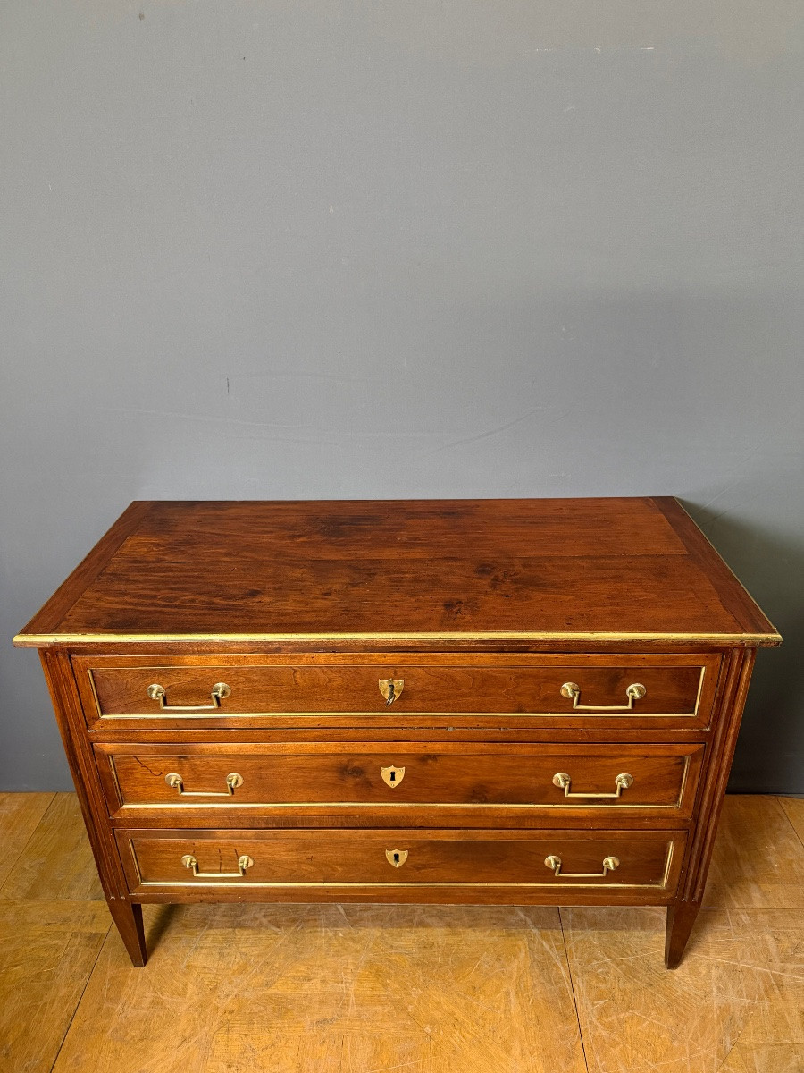 Commode Louis XVI en Noyer, Hêtre et laiton -photo-2