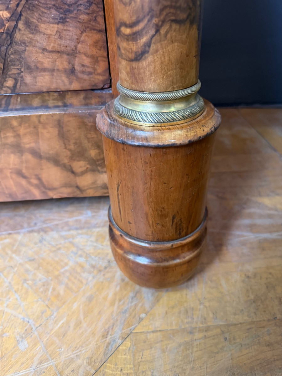Commode Empire à Colonnes Détachées en Noyer -photo-1