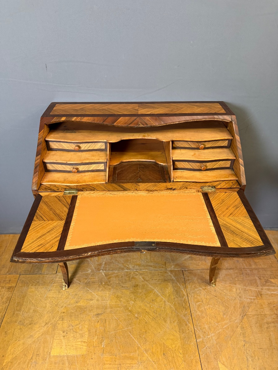 Louis XV Sloping Desk In 18th Century Marquetry-photo-4