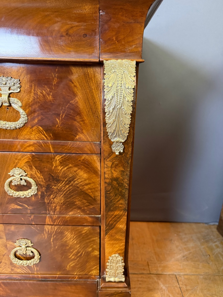 Antique Chest Of Drawers Restoration In Crosses-photo-4