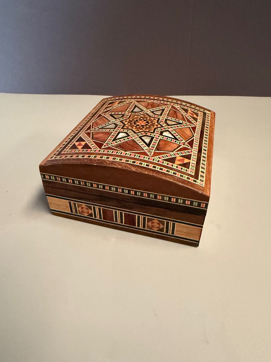 Syrian Box With Marquetry And Mother-of-pearl Inlay -photo-4