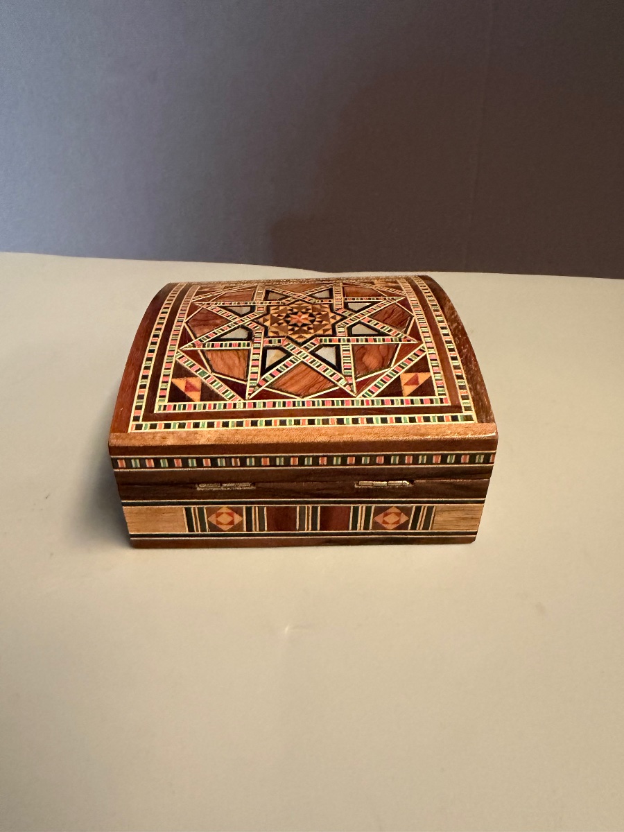 Syrian Box With Marquetry And Mother-of-pearl Inlay -photo-1