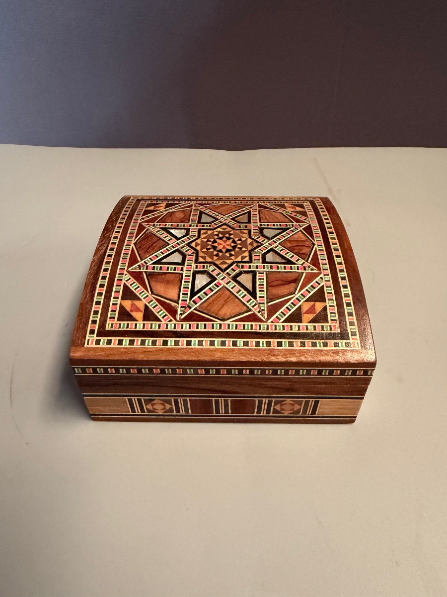 Syrian Box With Marquetry And Mother-of-pearl Inlay 