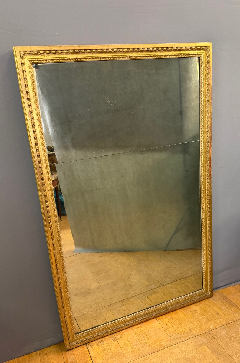 18th-century Louis XVI Gilded Wood Mirror