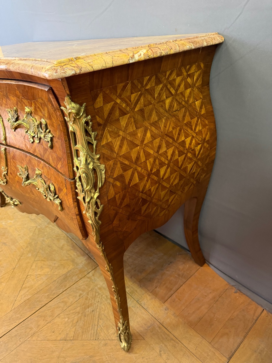 Commode Sauteuse Louis XV en boise de rose -photo-3