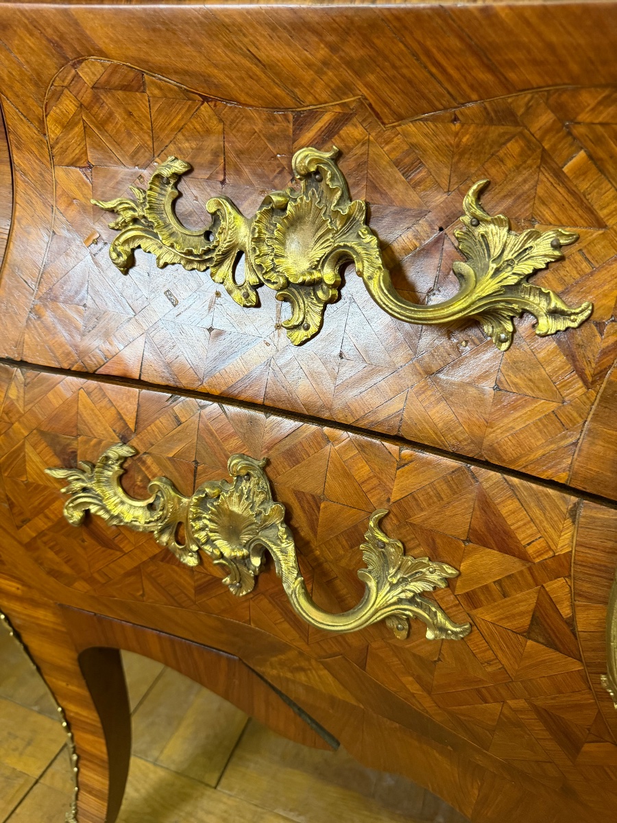 Commode Sauteuse Louis XV en boise de rose -photo-6