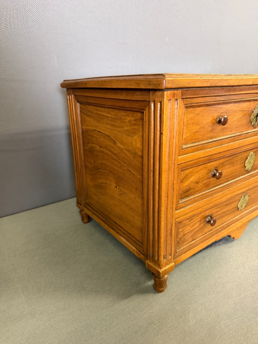 Commode coffre de maîtrise en Noyer-photo-3