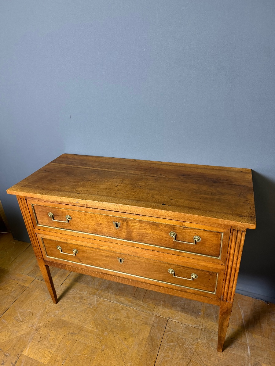 Commode sauteuse Louis XVI en noyer -photo-2