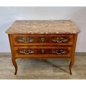 Transition Style Chest Of Drawers Stamped Nauder