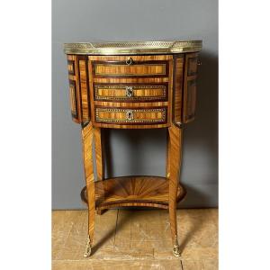Table chiffonnière style Transition vers 1880