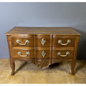 Louis XV Style Walnut Chest Of Drawers, 18th Century