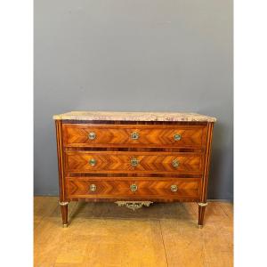 Commode Louis XVI en bois de rose et palissandre 