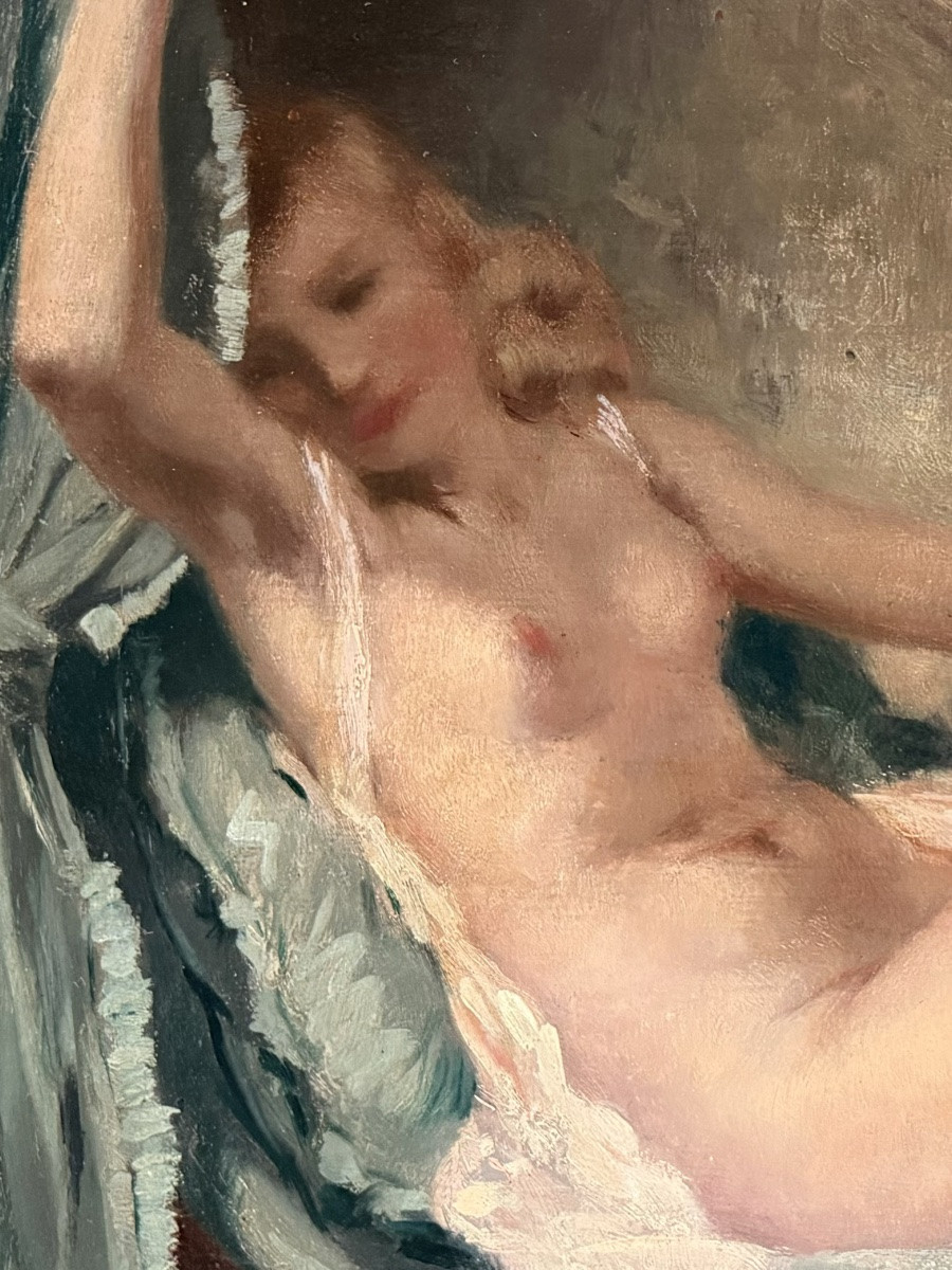 Henri Joseph Thomas (1878 – Brussels – 1972) - ' Female Nude Behind Blue Curtains '-photo-4