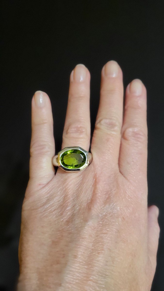 Peridot Gray Gold Ring-photo-3