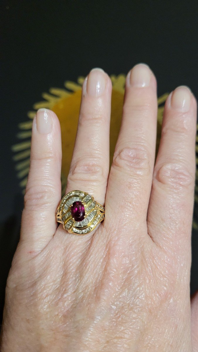 Gold Ring Ruby Diamonds Trapezoid And Modern-photo-4